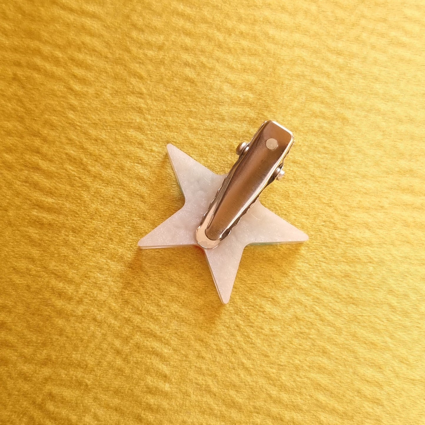 Pearly Cherry Blossom Super Mini Star Resin Hair Clip